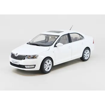 autíčko Škoda Rapid 2012 1:18 - Bílá Škoda Rapid 2012 - kovový model auta