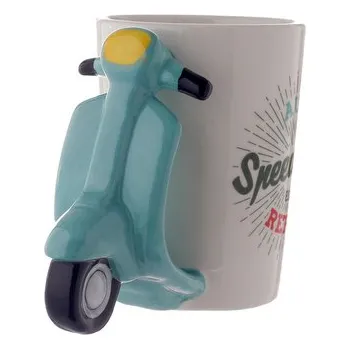 Hrnek s tvarovanou rukojetí 'Scooter'