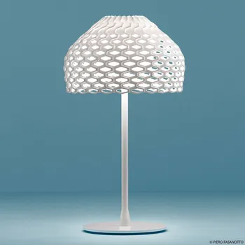 Lampička FLOS Tatou T stolní lampa se stmívačem, bílá - Ø noha 19,5 cm, výška stínidla 17,8 cm 1 x 70 W - Doprava zdarma
