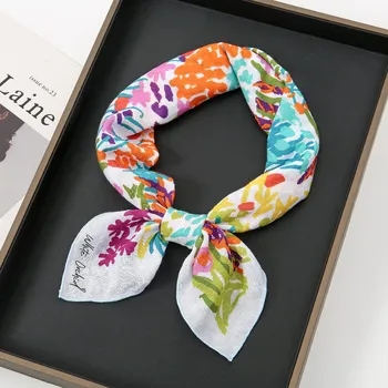 Šátek Bavlněný šátek Barevné květy 55x55 cm, WHITE ORCHID