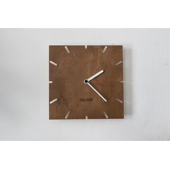 Hodiny Clocker Dřevěné hodiny Cube Barva ručiček: černá