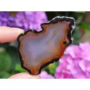 Přírodní kámen Achát plátek z Brazílie (17g)