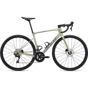 Silniční kolo Giant Defy Advanced 2 Bay Leaf M24 (ZDARMA Doprava + dárek )