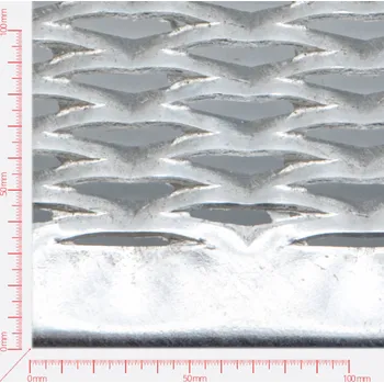 Terasové prkno Schodišťový stupeň z tahokovu - žár.zin.; oko 62,5x15x5 mm