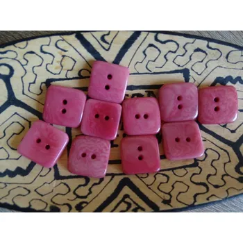 Knoflík Knoflík čtvereček (světle růžový)