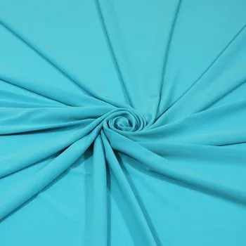 Úplet blankytně modrý, š.150