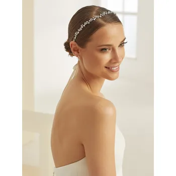 Čelenka StudioAgnesSvatební čelenka do vlasů z krystalů a perel 468