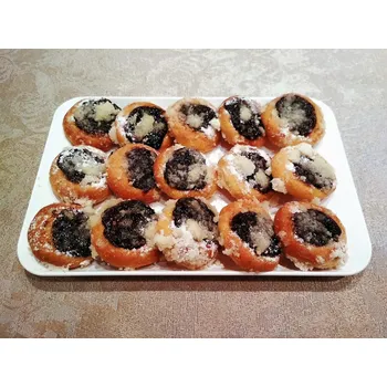 Trvanlivě pečivo Svatební koláčky máslové - povidlové s drobenkou - 15 ks v sáčku, min. 110 g