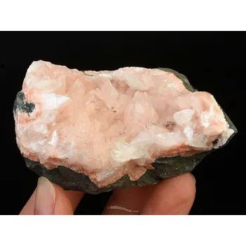 Přírodní kámen Zeolit stilbit drúza Indie (125g)