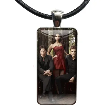 Řetízek Náhrdelník a přívěšek The Vampire Diaries (Upíří deníky) - postavy