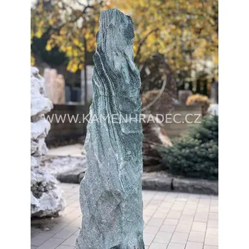 Zahradní dekorace Monolit ARKTICKY ZELENÝ 1 ks 142 kg a 115 cm