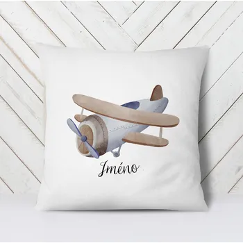 Dekorativní polštářek Domovi Bílý polštář s vlastním jménem a letadýlkem 40x40