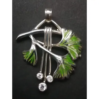 Přívěsek Zeleně laděný přívěsek ze stříbra