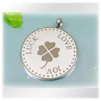 Přívěsek Kolečko se čtyřlístkem a nápisy luck, love a jov