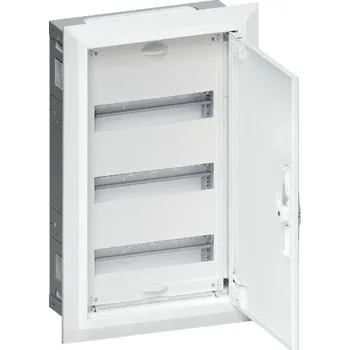 Rozvaděč FWU31S Rozvaděč FWU 36M pod omítku, IP30, tř. ochr. II, plná dvířka, Hager