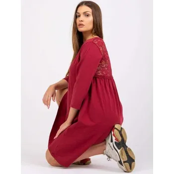 Dámské šaty Dámské šaty s krajkou Jamelia RUE PARIS bordó