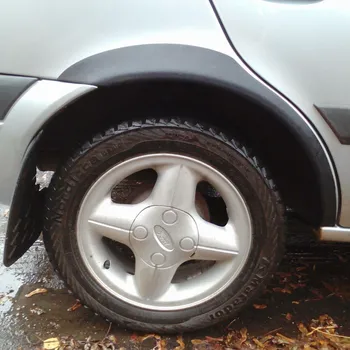 Blatník karosérie Plastové zadní lemy blatníku Ford Fiesta 1996-2001 5dveřová