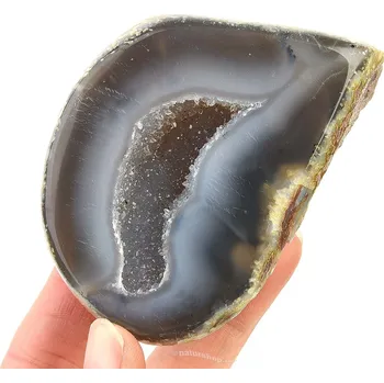 Přírodní kámen Přírodní achátová geoda s dutinou 218g