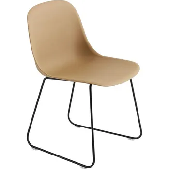 Jídelní židle Muuto Židle Fiber Side Chair Sled Base, ochre