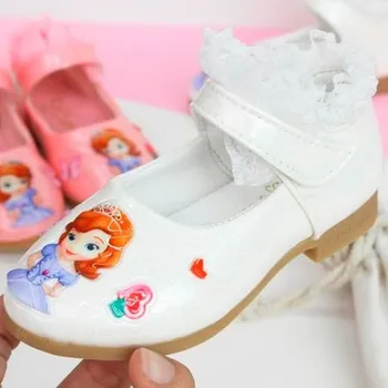 Dětská sportovní obuv Sofie První Dívčí střevíčky s krajkovým volánkem, princezna Sofie Barva: princezna Sofie se srdíčky, bílé, Velikost: 26 (15,5 cm)