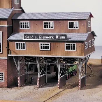 Vláček a vláčkodráha Piko Authentic Edition Nakládací můstek pískovny E. Blum - 61123