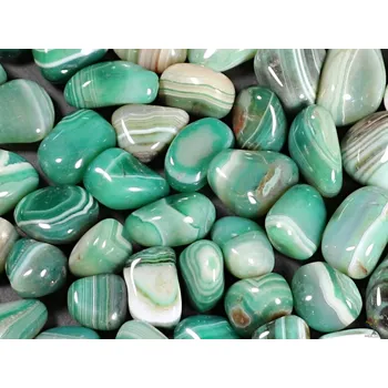 Drahý kámen Magieprirody.cz Tromlovaný kámen Achát zelený M velikost 20 - 30 mm - Brazílie #333 Množství: 1ks