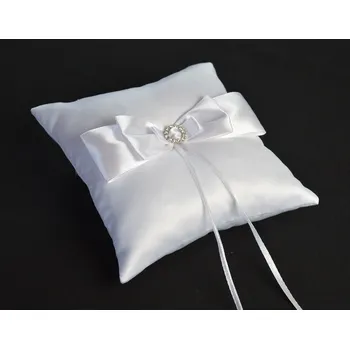 Svatební dekorace Šatoli.cz Luxusní bílý polštářek pod snubní prstýnky s mašlí a štrasovou sponou