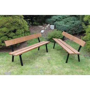 Zahradní sestava Výhodná sada dvou kovových laviček Pekárek Barva prken: Základní barva Ořech Antik, Délka prken: Standardní délka 150 cm, Ošetření ocelových nohou: Bez povrchové úpravy