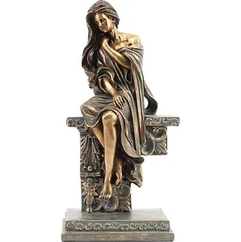 Soška "SEDÍCÍ ŽENA" 17x11x32.5/resin