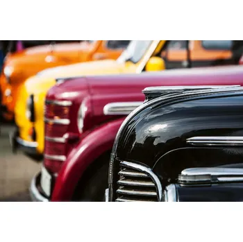 Fototapeta DIMEX | Vliesová fototapeta Luxusní retro auta MS-5-2730 | 375 x 250 cm | červená, černá, žlutá + Vliesová fototapeta na stěnu DIMEX Luxusní retro auta MS52730 v rozměru 375 x 250 cm + lepidlo zdarma
