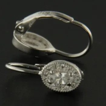 Náušnice Stříbrné náušnice s klasickým zapínáním