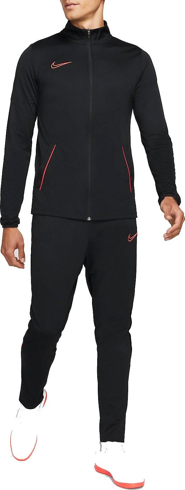 cw6131 nike