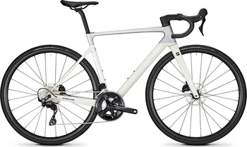 Silniční kolo Focus Bikes Izalco Max 8.7 Silver Glossy/White Metallic Glossy 2024