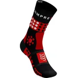 COMPRESSPORT Cyklistické ponožky klasické - TREKKING - černá/červená 39-41