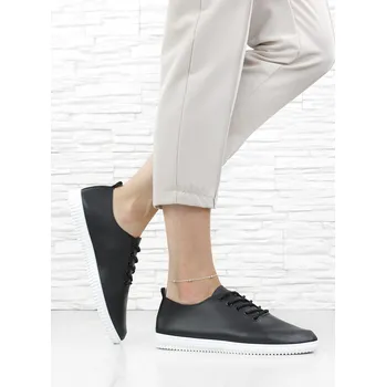 Dámská obuv Prety Dámské černé tenisky 11604-1B.WH Velikost: 36