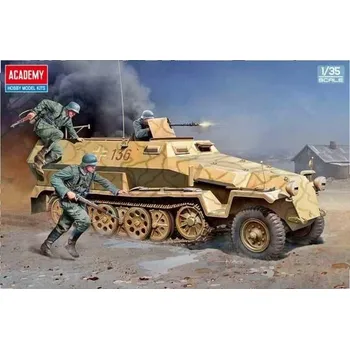 Academy German Sd.kfz.251/1 Ausf.C 1:35