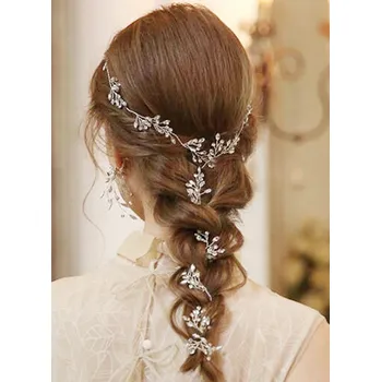 Souprava šperků B-TOP Ozdoba do vlasů s kamínky 100 cm - bílá/stříbrná