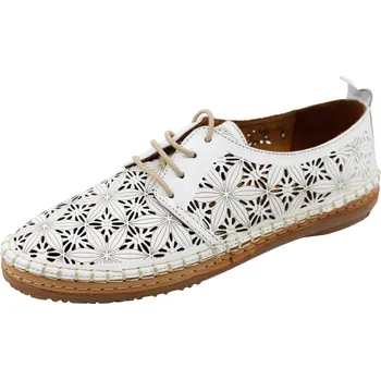 Dámské mokasíny MAGO Dámské letní mokasíny MAGO, model 174-1110-3 white Velikost: 42