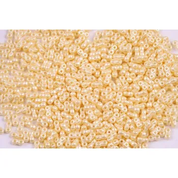 Korálek Infinity - Estrela č.70 (6x3mm)