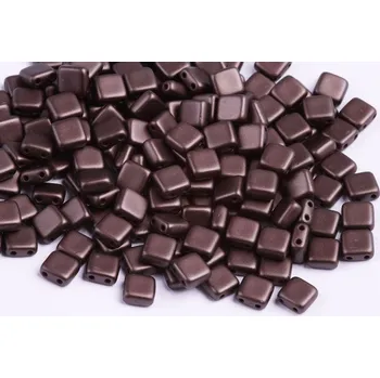 Korálek Dvoudírkové čtverečky č. 63 (6x6 mm)