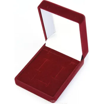 Dárková krabička Dárková sametová krabička obdélník bordová 7.5 x 6cm