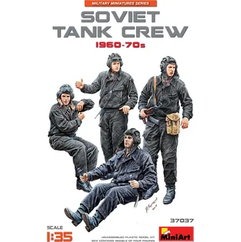 Plastikový model 1/35 Soviet Tank Crew 1960-70s (4 fig.)