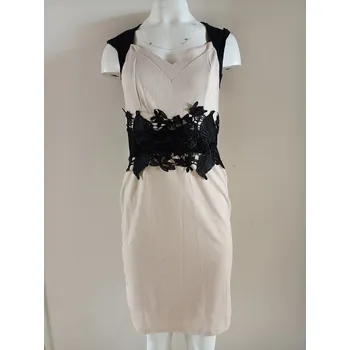 Dámské oblečení Dámské šaty 18536 černo-béžové - Koucla 40