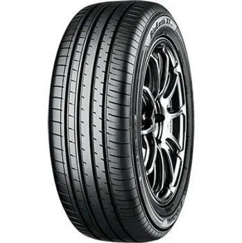 Osobní pneu YOKOHAMA BLUEARTH XT AE61 225/60 R18 100H