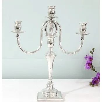 Svícen Stříbrný dvouramenný svícen kroucený