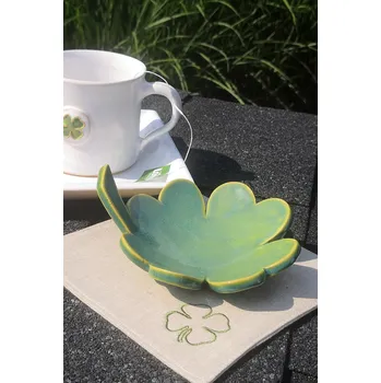 Keramický čajníček - čtyřlístek