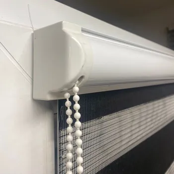 Roleta Roleta DEN a NOC MINI kazeta - zavěšení za rám okna 900 x 1500 mm