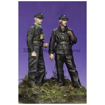 Plastikový model Alpine Miniatures 1/35 Late War WSS Panzer NCO Set (2 figures)