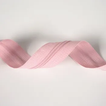 Zip TKY spirálový metráž #3 mm starorůžový bez jezdce