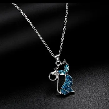 Přívěsek Krásný přívěšek kočky na řetízku, bižutérie